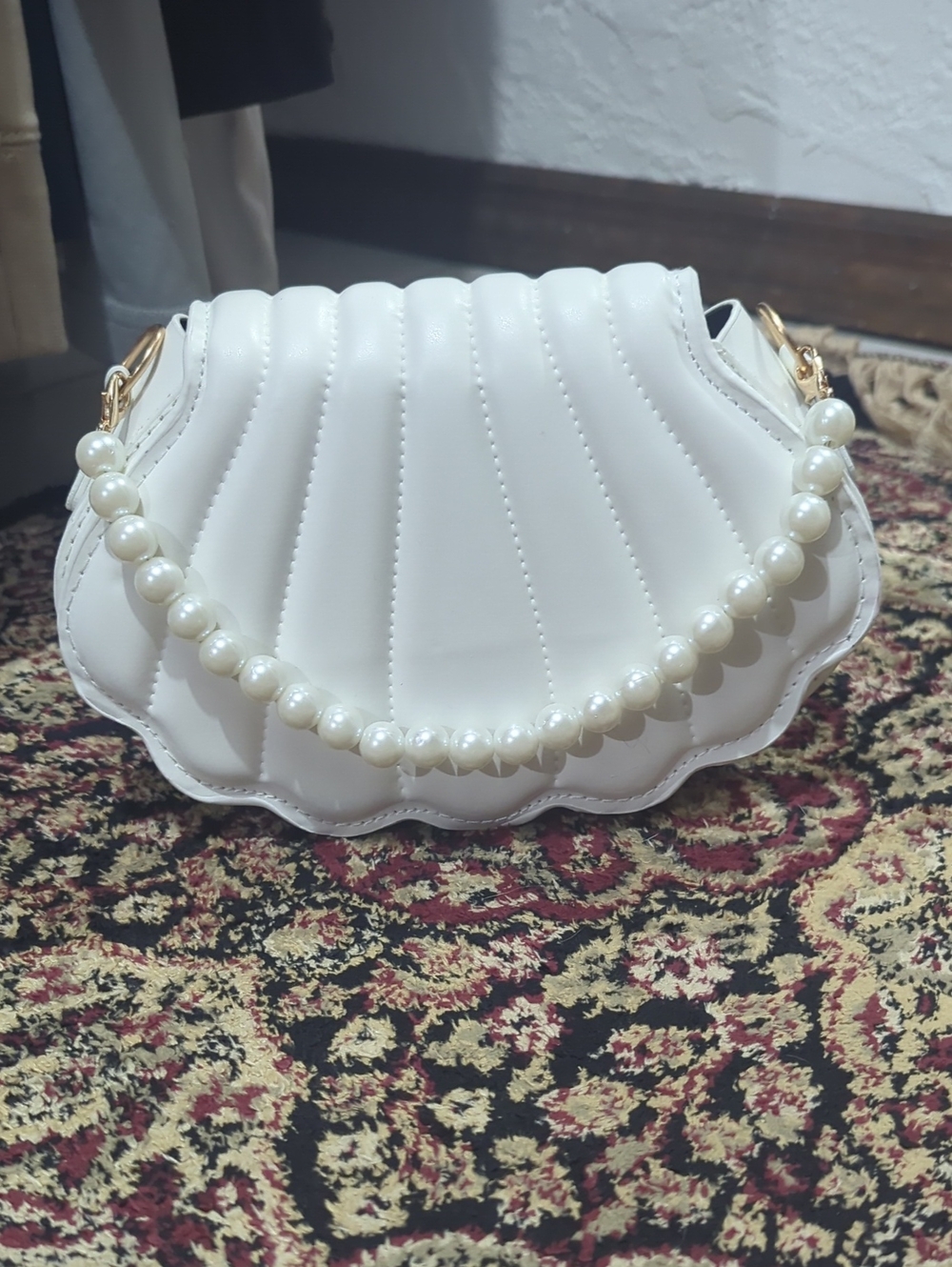 White Pearl-Handle Shell Crossbody Bag
